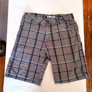 Ezekiel Grey Plaid Embroidered Logo Cargo Pocket Skater Shorts Size 31